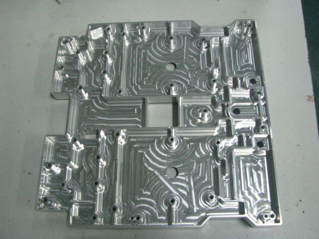 ͨ�řC(j��)��ǻ�w